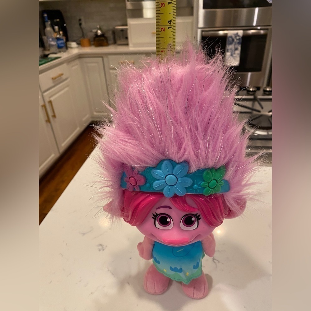 DREAMWORKS TROLLS WORLD TOUR
COLOR POPPIN' POPPY - Picture 16 of 16